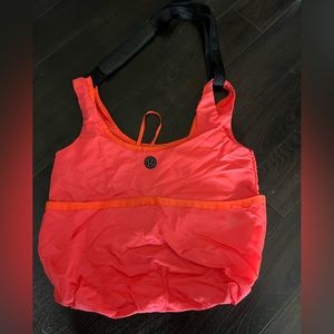 Lululemon tote bag fuchsia pink with adjustable padded shoulder strap